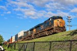 CSX 3116 on I-157